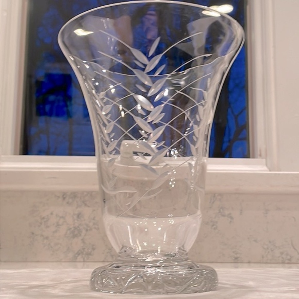Daum Made in France Large Crystal Etched Vase Vintage 1950's Excellent Condition